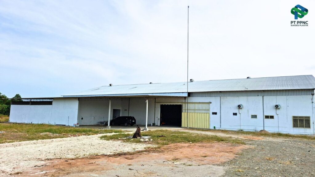 Tampak depan Pabrik Goni PT PPNC Sukses Plastik